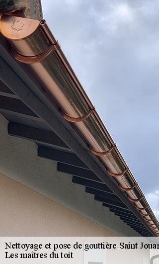 Nettoyage et pose de gouttière  22350